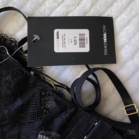 Fashion Nova Set - Picture 7 of 8